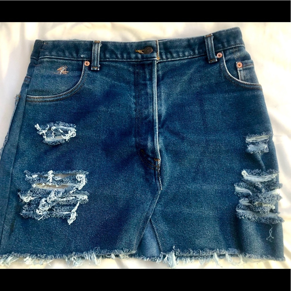 Levi’s skirt